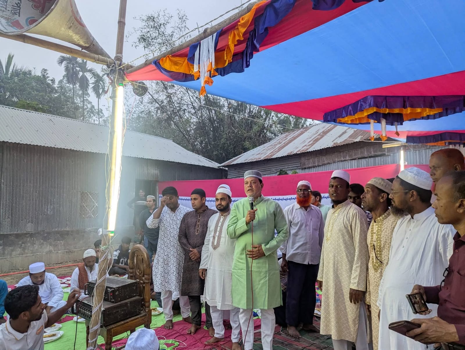 শ্রীবরদী ও ঝিনাইগাতীর উন্নয়নের স্বার্থে ধানের শীষ প্রতীকে ভোট দিন - মাহমুদুল হক রুবেল 