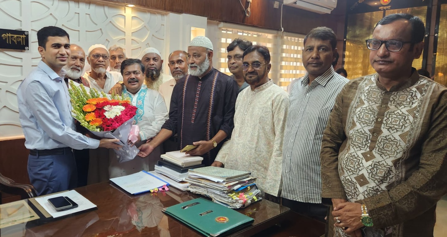 পাবনা চেম্বারের উদ্যোগে ৫ হাজার মানুষের কর্মসংস্থান : বেসরকারি খাতকে এগিয়ে আসার আহ্বান জেলা প্রশাসকের