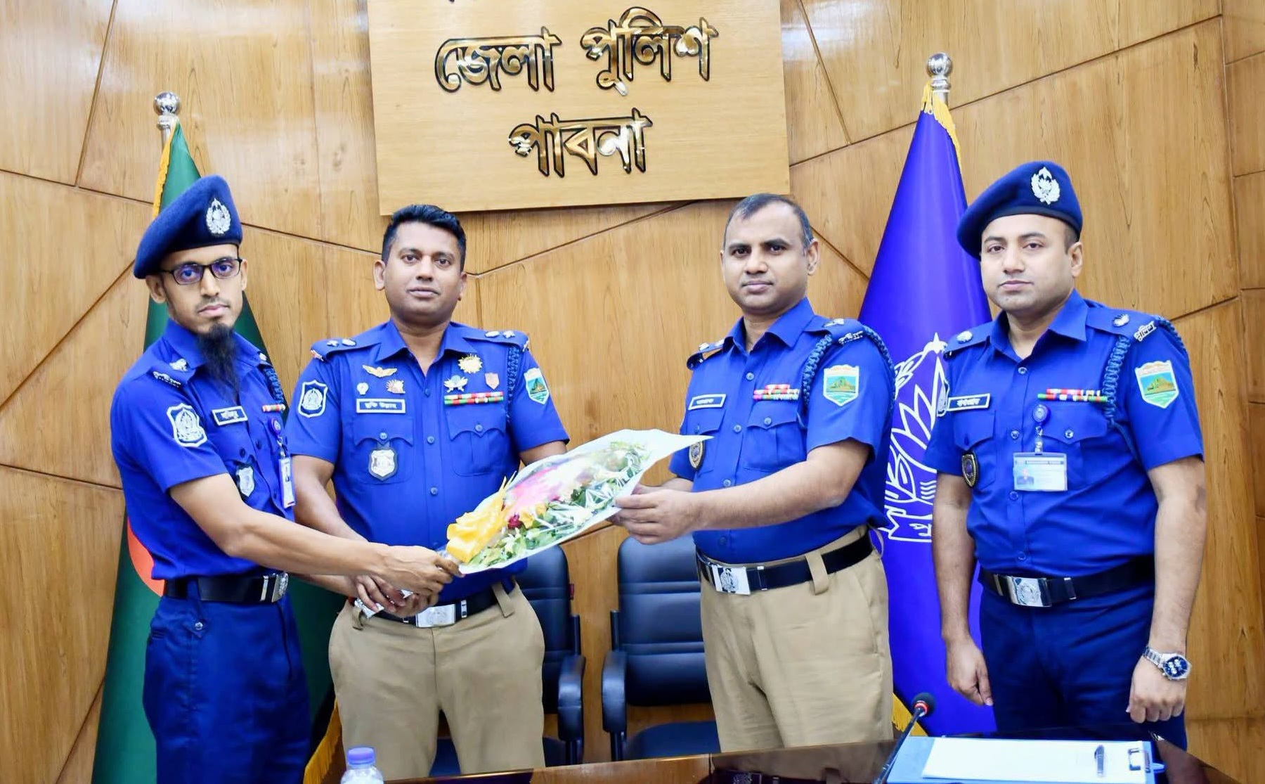 পাবনায় পুলিশ সুপার ছুফি উল্লাহ'র বদলিজনিত বিদায় সংবর্ধনা ও বিশেষ কল্যাণ সভা অনুষ্ঠিত
