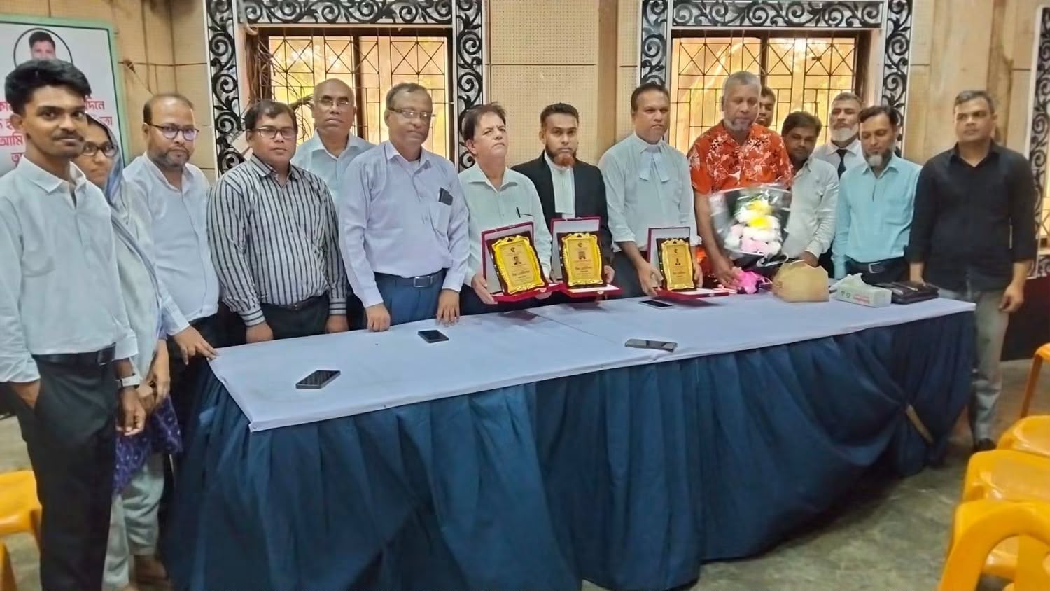 ফটিকছড়ি আহমদিয়া রহমানিয়া উচ্চ বিদ্যালয়ের সভাপতি নির্বাচিত হওয়ায় এড. সৈয়দ আনোয়ার উল্লাহকে সংবর্ধনা