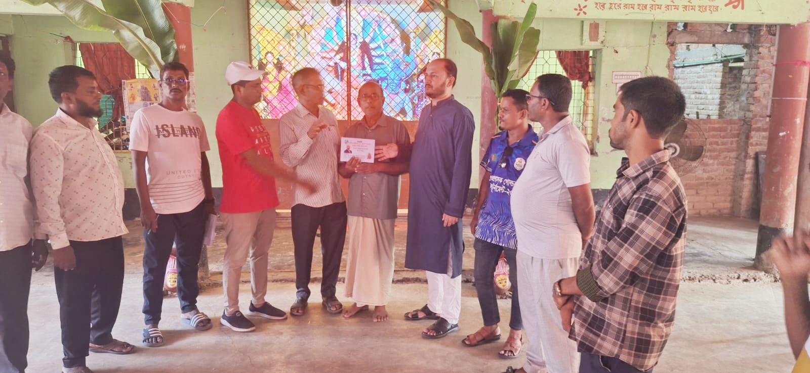 রাজশাহীতে ১০০ পূজামন্ডপে তীয়তাবাদী পেশাজীবী দলের কেন্দ্রীয় সাংগঠনিক সম্পাদক রাজশাহী বিভাগের দায়িত্বপ্রাপ্ত মো. সাইফুল ইসলাম হীরকের অনুদান